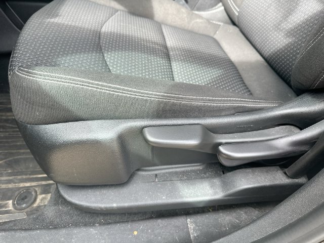 Used 2024 GMC Terrain SLE FWD image 40