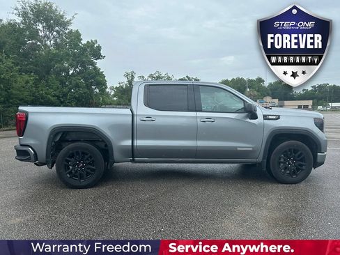 Used 2023 GMC Sierra 1500 Elevation RWD image 7