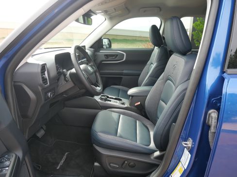 Used 2024 Ford Bronco Sport Outer Banks image 19