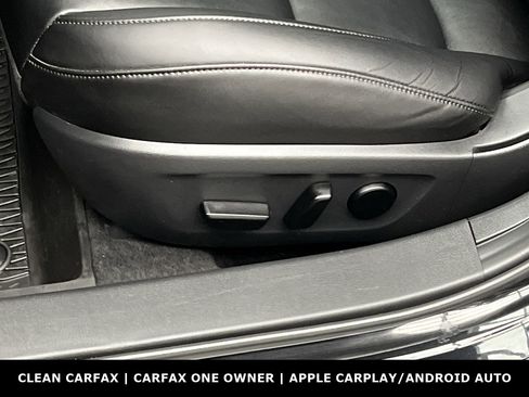 Used 2024 MAZDA MAZDA3 s FWD image 10