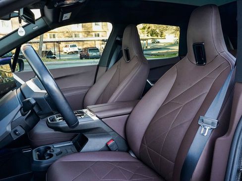 Used 2024 BMW iX xDrive50 w/ Premium Package image 14