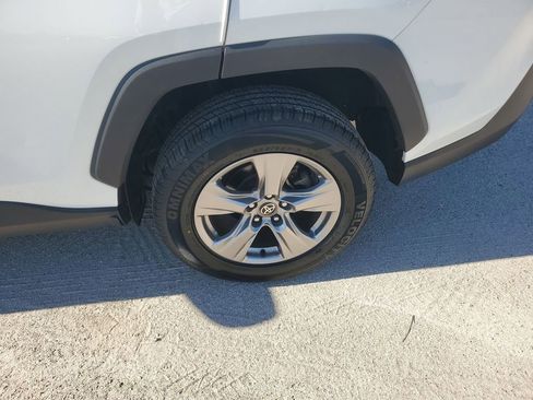 Used 2023 Toyota RAV4 XLE image 20