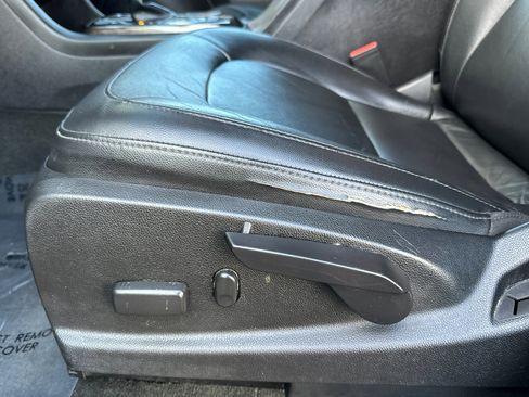 Used 2016 GMC Canyon SLT w/ Driver Alert Package image 13