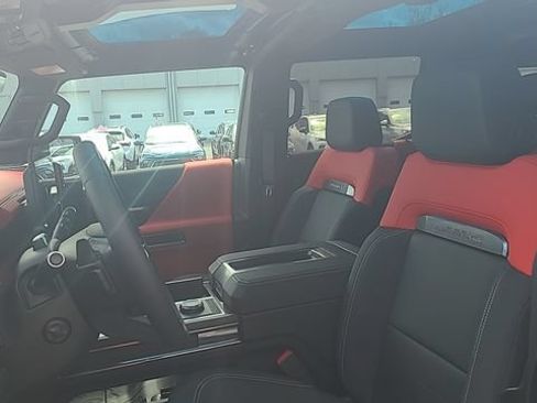 New 2026 GMC Hummer EV 3X w/ Carbon Fiber Edition Package AWD/4WD image 15