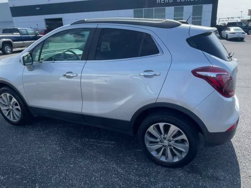 Used 2020 Buick Encore Preferred w/ Safety Package FWD image 7