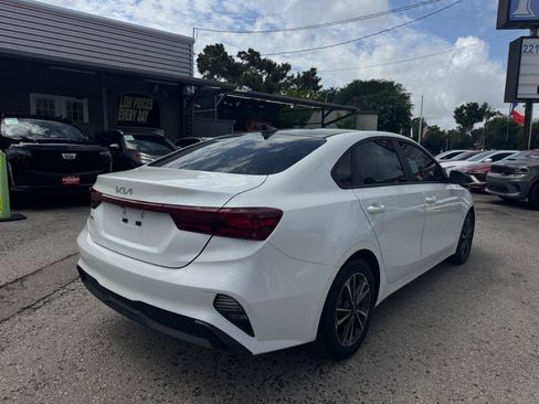 Used 2024 Kia Forte LXS FWD image 5