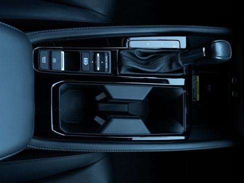 Used 2023 Honda Accord Touring image 27