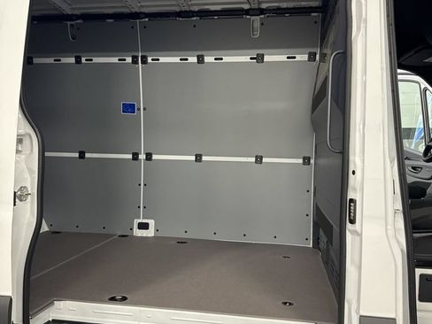 New 2025 Mercedes-Benz Sprinter 3500 image 23