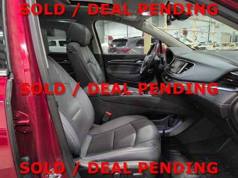 Used 2019 Buick Enclave Premium w/ Experience Buick Package image 10