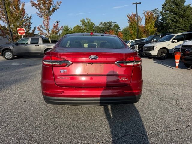 Used 2019 Ford Fusion SE FWD image 4