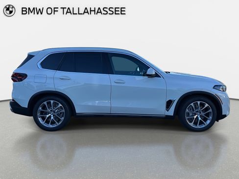 New 2026 BMW X5 xDrive50e w/ Premium Package image 6