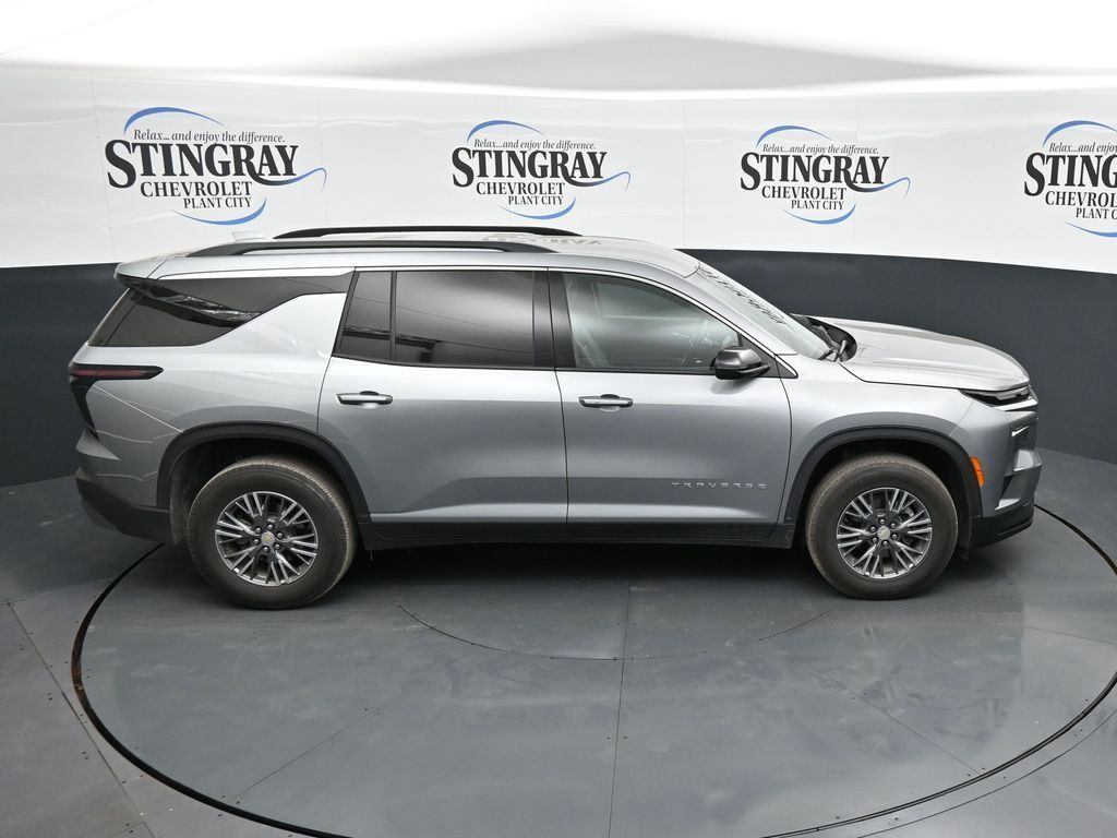 Certified 2025 Chevrolet Traverse LT AWD/4WD image 25