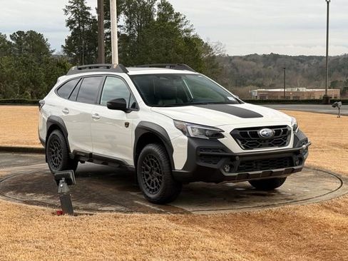 Used 2024 Subaru Outback Wilderness image 9