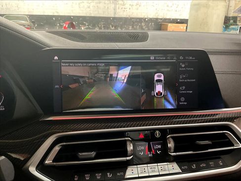 Used 2022 BMW X6 M50i w/ Premium Package AWD/4WD image 23