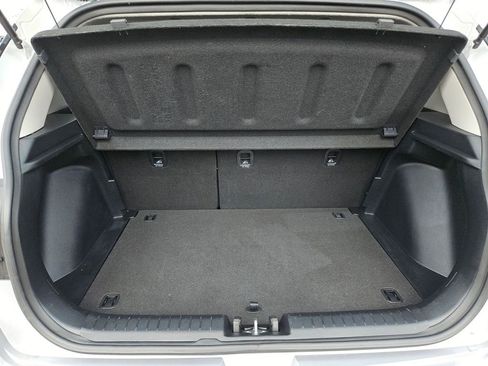 Used 2025 Hyundai Venue SEL FWD image 27