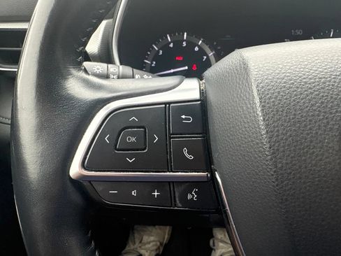 Used 2020 Toyota Highlander Platinum AWD/4WD image 18