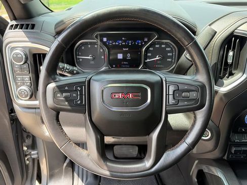 Used 2022 GMC Sierra 1500 AT4 w/ AT4 Premium Package AWD/4WD image 22