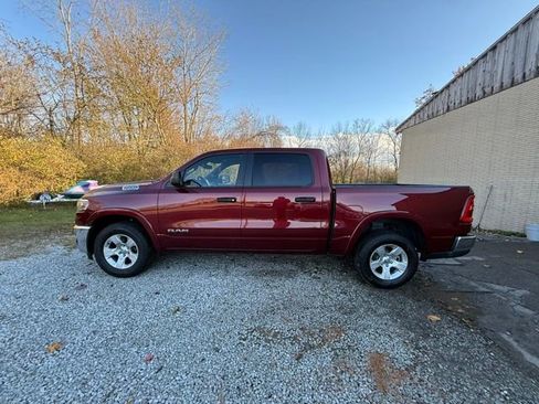 Certified 2025 RAM 1500 Big Horn AWD/4WD image 14