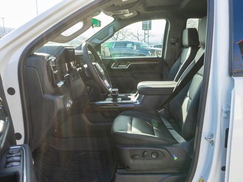 New 2026 GMC Sierra 1500 Elevation w/ Elevation Premium Package image 11