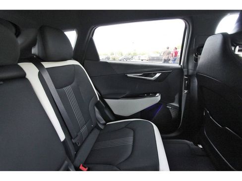 Used 2024 Kia EV6 GT-Line image 13