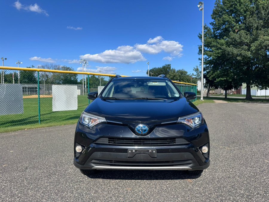 Used 2016 Toyota RAV4 Limited AWD/4WD image 2