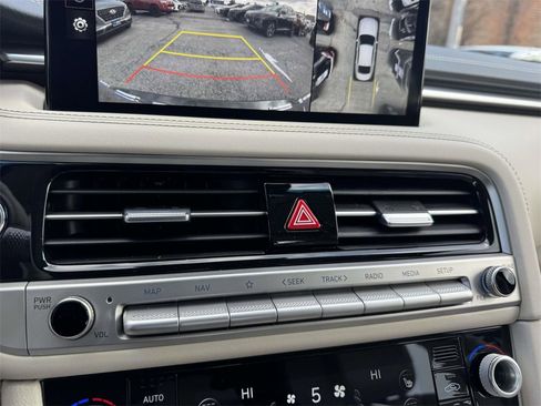 Certified 2026 Genesis G70 2.5T Prestige image 24