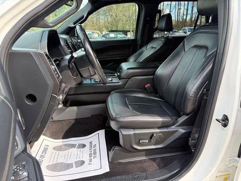 Used 2021 Ford Expedition Limited image 29