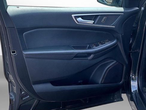 Used 2024 Ford Edge SEL AWD/4WD image 25
