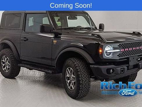 Certified 2023 Ford Bronco Badlands image 1