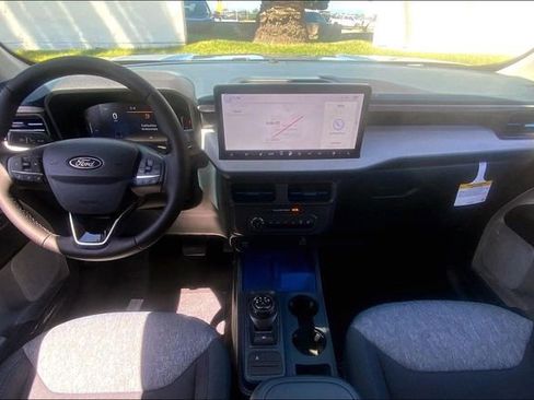 New 2026 Ford Maverick XLT FWD image 5
