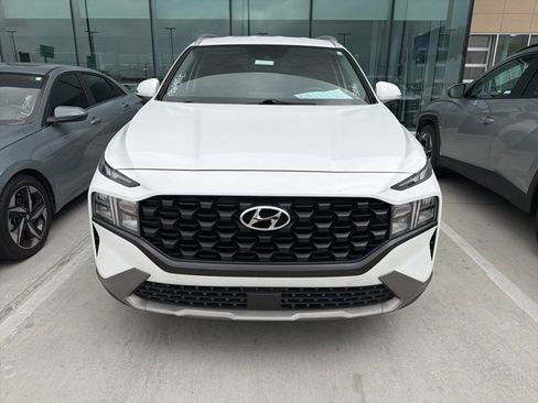 Certified 2023 Hyundai Santa Fe SEL image 2