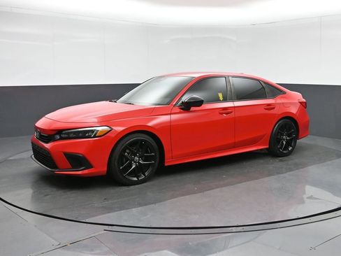 Used 2022 Honda Civic Sport image 3