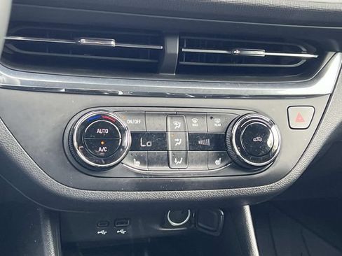 Used 2026 Buick Envista Preferred w/ Convenience I Package FWD image 28