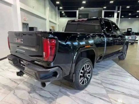 Used 2020 GMC Sierra 2500 AT4 w/ AT4 Premium Package image 28