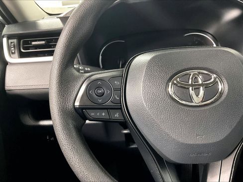 Certified 2024 Toyota RAV4 XLE image 22
