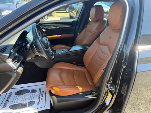 Used 2018 Cadillac CT6 Luxury AWD/4WD image 14