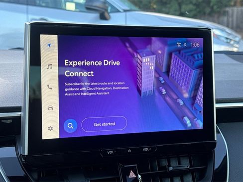 Certified 2025 Toyota Corolla SE image 17