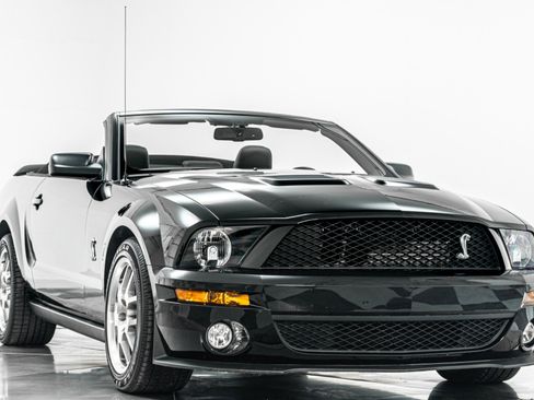 Used 2008 Ford Mustang Shelby GT500 RWD image 3