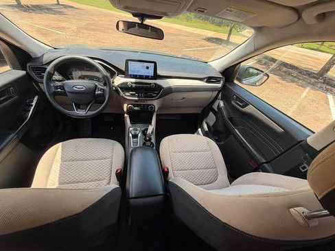 Used 2022 Ford Escape SE FWD image 5