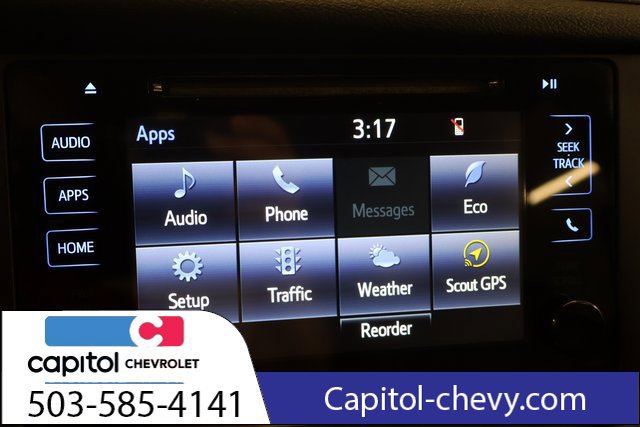 Used 2016 Toyota Sienna SE FWD image 22