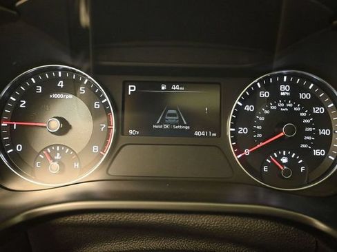 Used 2023 Kia Forte GT-Line w/ GT-Line Premium Package FWD image 12