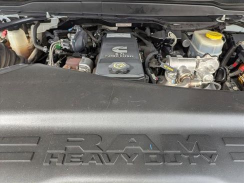 Used 2022 RAM 3500 Big Horn w/ Level C Equiment Group image 22
