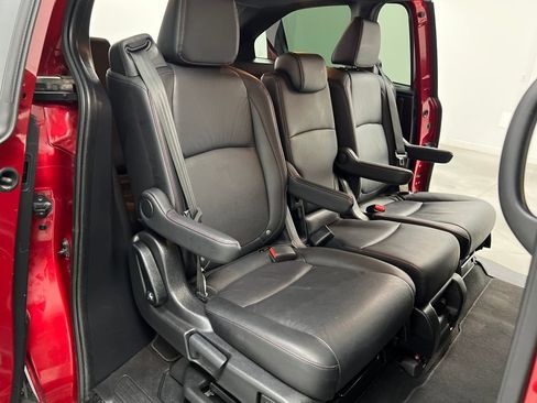 Used 2025 Honda Odyssey Sport-L image 19