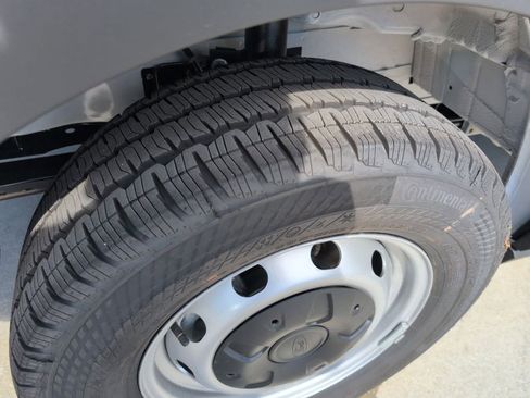 New 2025 Ford Transit 250 Low Roof image 16