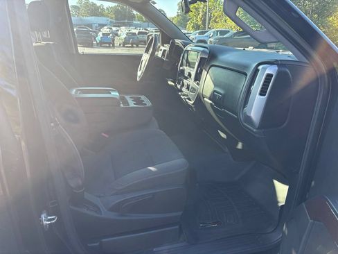 Used 2016 GMC Sierra 1500 SLE w/ SLE Value Package AWD/4WD image 9