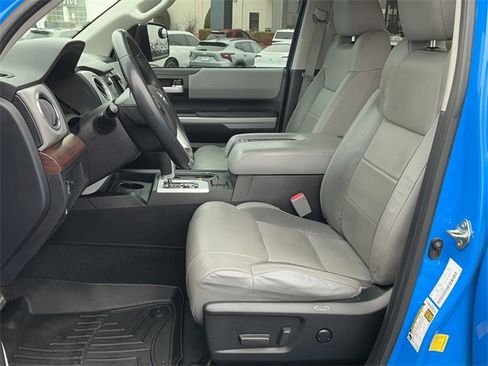 Used 2021 Toyota Tundra Limited w/ Limited Premium Package image 15