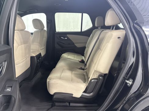 Certified 2023 Chevrolet Traverse LS w/ Safety Package image 16