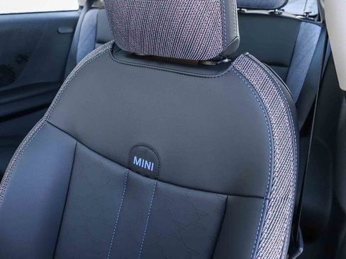 Used 2025 MINI Cooper S image 29