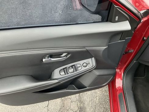 Used 2021 Nissan Sentra SV image 25