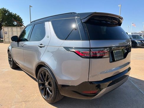 Used 2026 Land Rover Discovery Dynamic SE AWD/4WD image 3